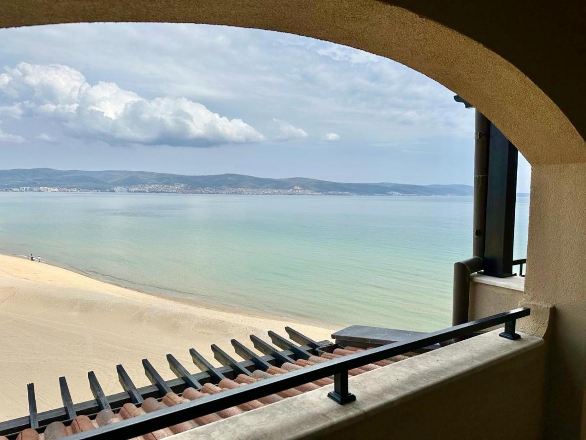 Oazis Vip Club Aparthotel Σάνι Μπιτς Εξωτερικό φωτογραφία