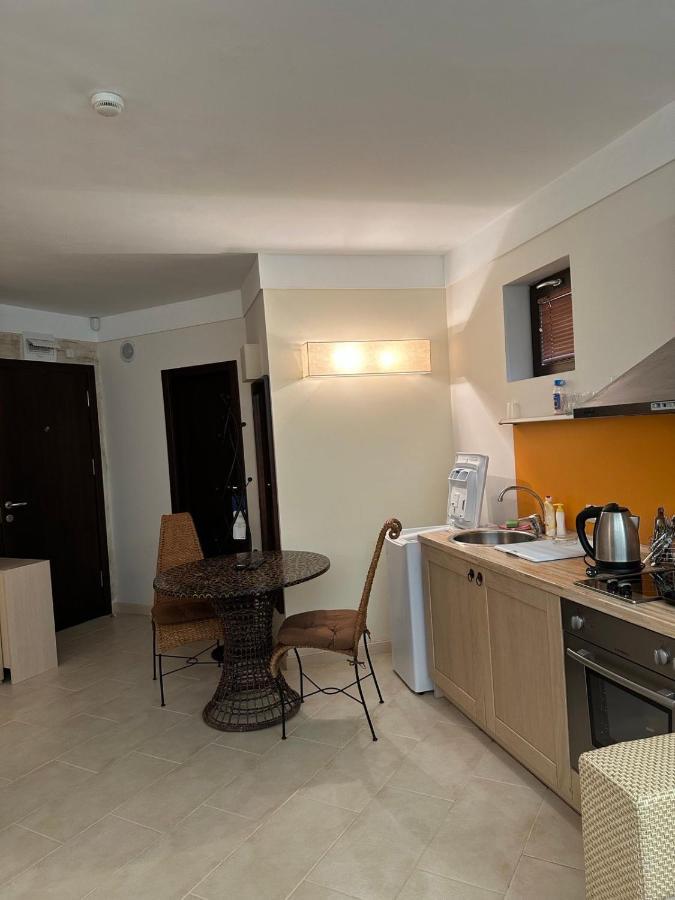 Oazis Vip Club Aparthotel Σάνι Μπιτς Εξωτερικό φωτογραφία