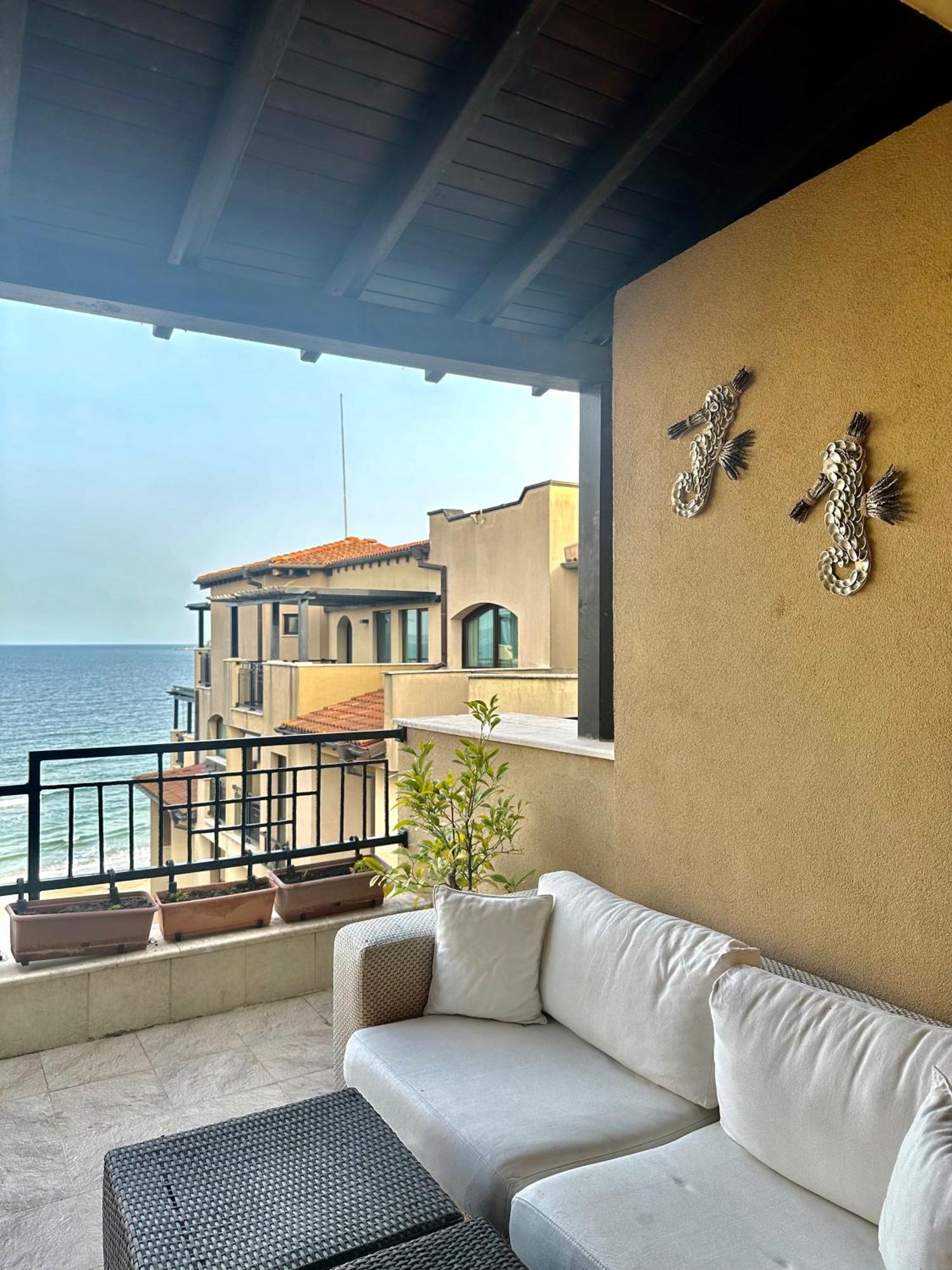 Oazis Vip Club Aparthotel Σάνι Μπιτς Εξωτερικό φωτογραφία