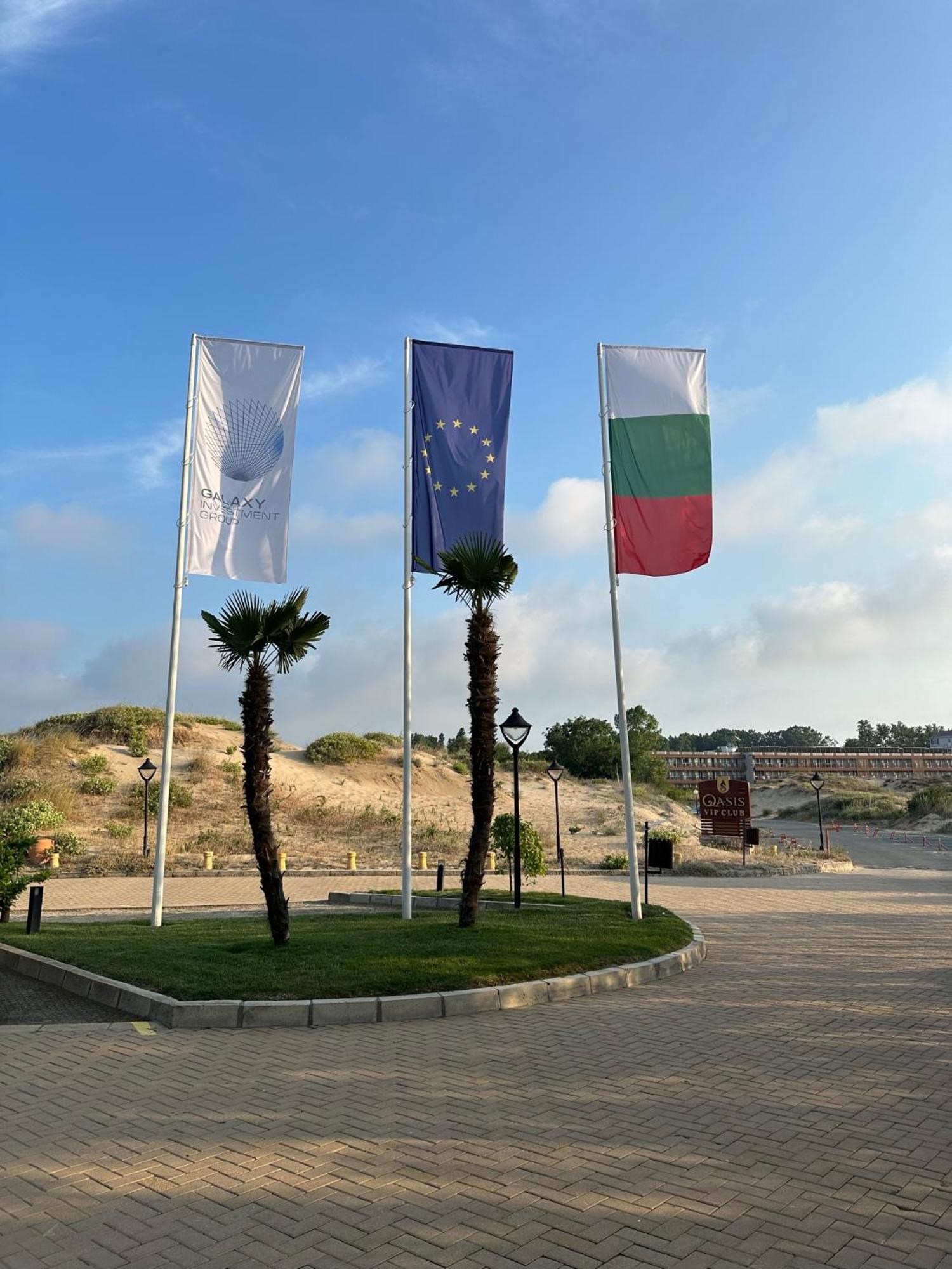 Oazis Vip Club Aparthotel Σάνι Μπιτς Εξωτερικό φωτογραφία